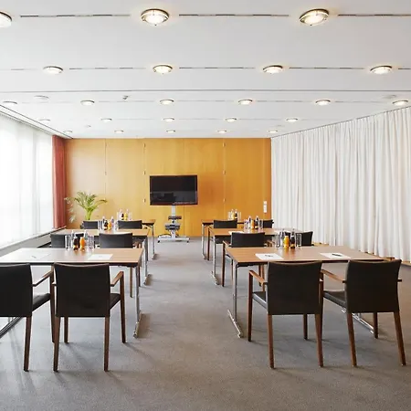 Krone ホテル ドルンビルン